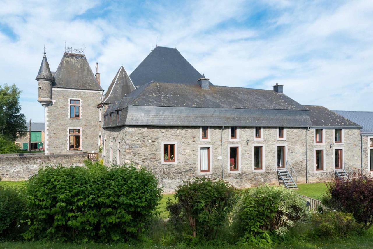Chateau Ferme De Laval Sainte-Ode Exterior photo